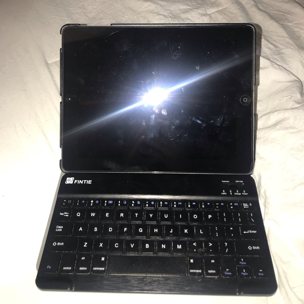 iPad with Fintie case and Keyboard